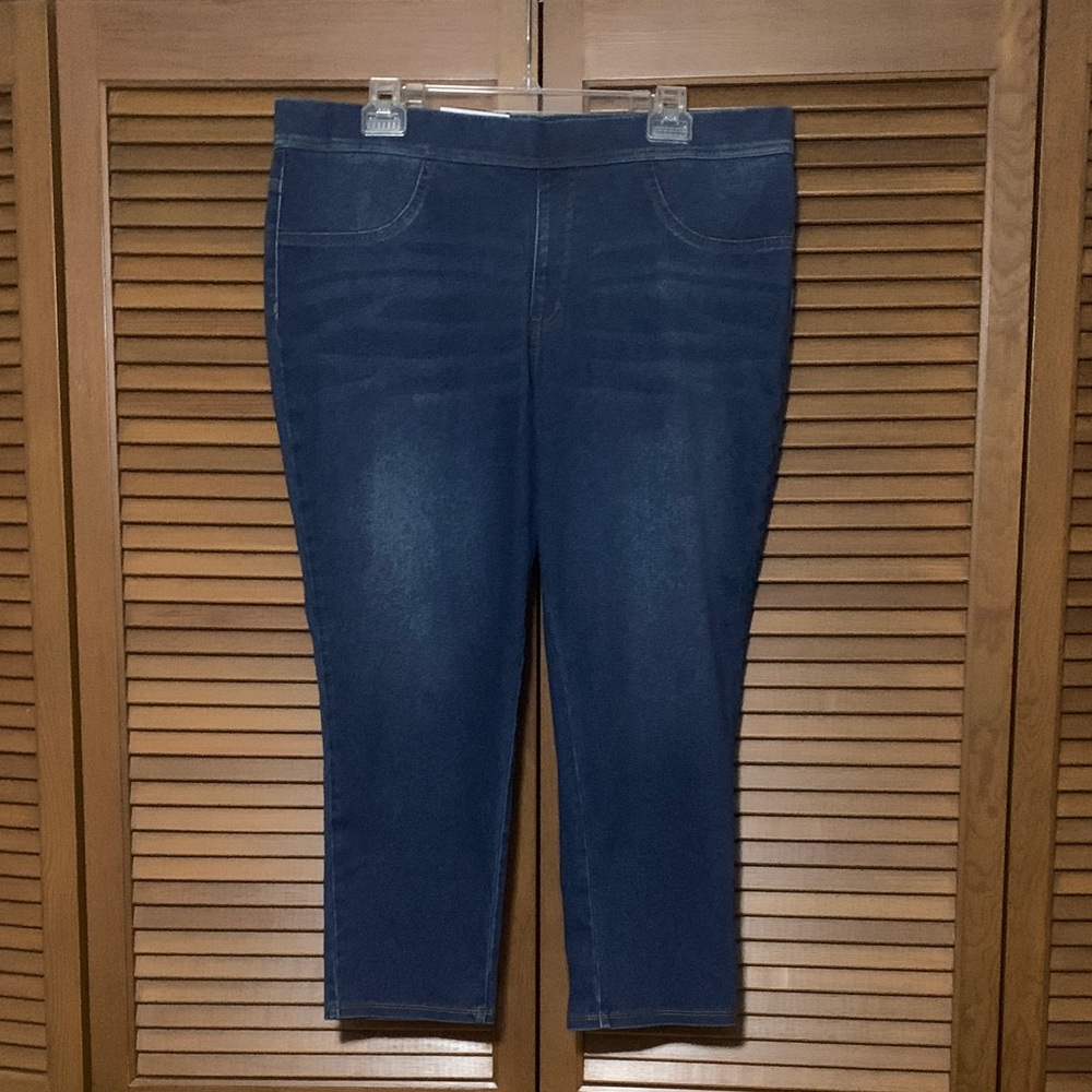 NWT Time and Tru Fitted Stretch Capri Denim Jeggings XXL 20